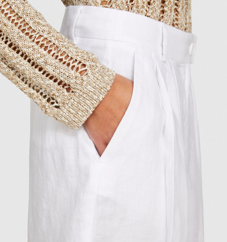 100% linen shorts - women's shorts - White | Sisley image number 5